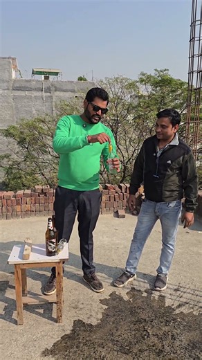 आज Pascal's law से bottle को कैसे फोड़ा🤔#scienceexperiments #viralvideos #newshortvideo #education