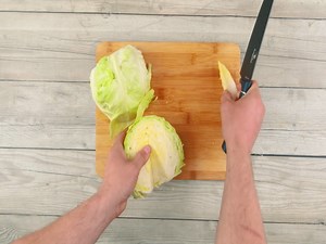 Delicious Pan-Fried Cabbage Rolls Recipe