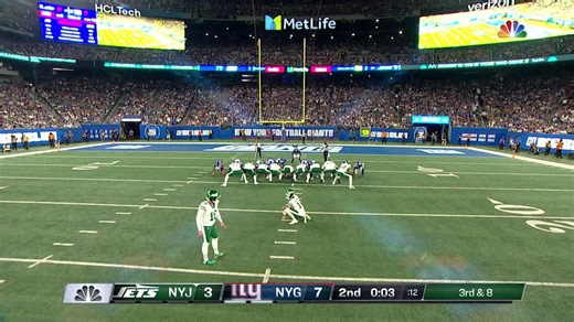 Nick Folk ends first half with 31-yard field goal