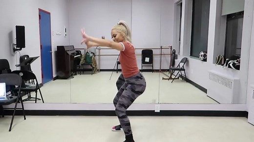 【电臀舞教程】Twerk基本姿势in/out/HoopsFrom：Kryssss