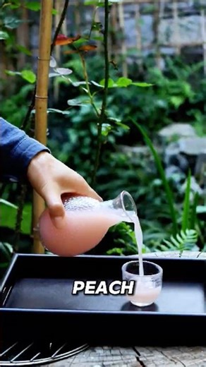 Clear and mellow handmade peach blossom wine#recipe #wine #homemade #diy #delicious