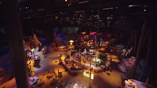 How To Train Your Dragon's "Dragon Gliders" Ride at Motiongate, Dubai