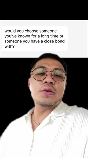 Hello sayo option! — Would u choose someone you’ve known for a long time or someone new but instantly close? #moozph