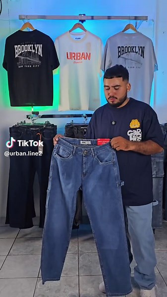 Nueva colección #carpintero disponible talla 30 al 38. #modaurbana #baggypants #sanmiguelsv #elsalvador🇸🇻 #cracks #paratii #baggyshorts