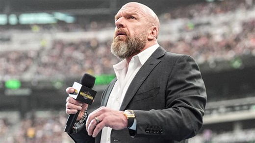 Triple H Makes Huge Official Announcement For WWE Minutes Before SmackDown & Return Of A Star