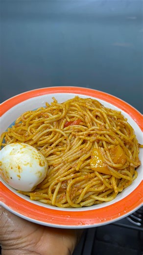 Recreating my spag recipe again 😣 #cooking #Homemademeals #lifestyle #jollofrice #peppersoup #simplerecipes #goviral #contentcreator #virałreels | Khadijat Oritoke Somotun
