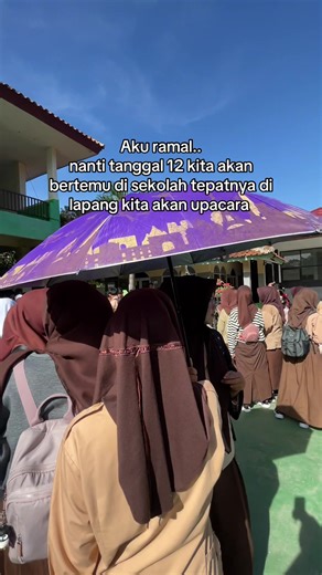Pertemuan di Sekolah pada Tanggal 12