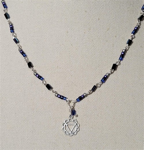 Triangle Symbol Charm Necklace - Etsy