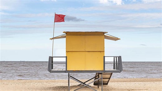 What Do Beach Flag Colors Mean? A Quick Safety Guide