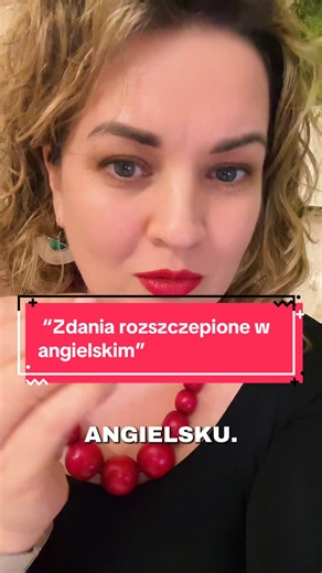 “Zdania rozszczepione w angielskim” Po co używamy cleft sentences? Po to, żeby podkreślić dokładnie ten element, który jest naprawdę ważny. Żeby coś sprostować, doprecyzować albo jasno zaznaczyć, „o co chodzi”. Bardzo naturalne w mowie, opowieściach, argumentacji i w writingu na wyższych poziomach. Najważniejsze typy – bez gramatycznego żargonu. It is / It was … that / who Używasz, gdy chcesz podkreślić kto, co, kiedy albo gdzie. I met Anna yesterday. It was Anna that I met yesterday. It was yes