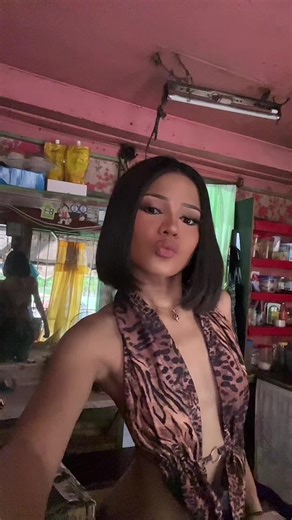 Angelica Modeling: Unveiling Style & Grace