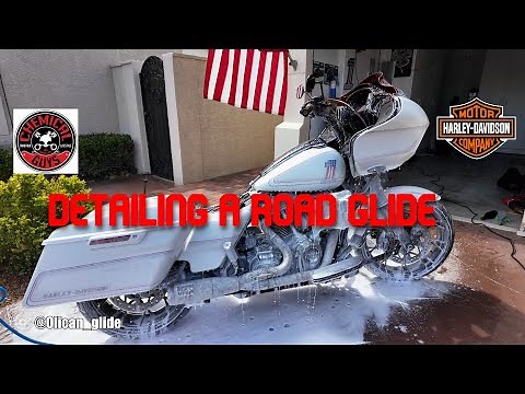 Ultimate Harley-Davidson Motorcycle Cleaning Guide!