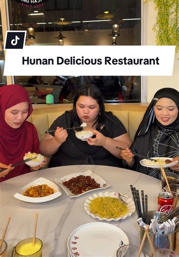 Hunan Delicious Restaurant: Rasa Asli Hunan di Kuching