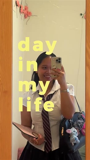 Curious what student life at #NYUAD campus really looks like? Join Brettany @tan.yyyyyya as she takes us through her #myNYUAD 💜, a day in the life of a senior at NYUAD. From her morning routines, to grabbing food, working her student assistantship, class, hanging out with friends, and getting around campus, she balances two completely different academic worlds as a double major in Psychology 🧠💭 and Art & Art History 🎨🖌️, showing what a true liberal arts education looks like in action. | NYU
