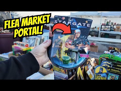 Inside the FLEA MARKET Time Machine! Vintage TOYS, Records & Unexpected Finds!