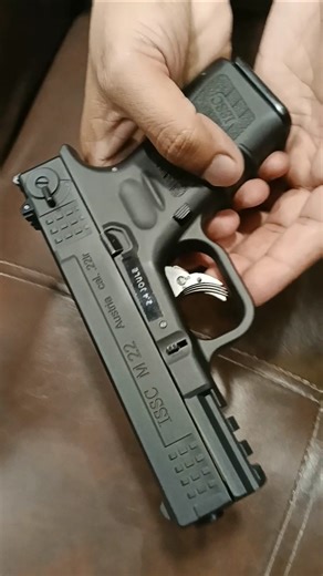 M22 ISSC Compact #shorts #airsoftgun #m22 #compact #airsoft #shorts #tiktok