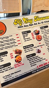 Sao bây giờ tui mới biết ở Ninh Hoà có một quán mì cay kèm ăn vặt đỉnh như này ta. ___ Mì cay Itaewon Địa chỉ: 28 đường 16/7 (đối diện trường Nguyễn Trãi) Mở cửa: 8:30 - 21:30 Ship: 070.441.6641 #ninhhoareview #reviewninhhoa #ninhhoaangi #ninhhoachoigi | Ninh Hòa Review