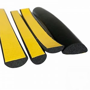 [Hot Item] Resistant to Cracking Simple Mounting Universal Self-Adhesive EPDM Trim Strip