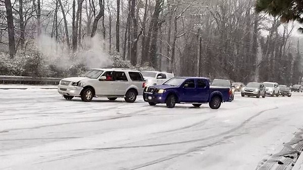 Video captures moments of historic winter storm across US