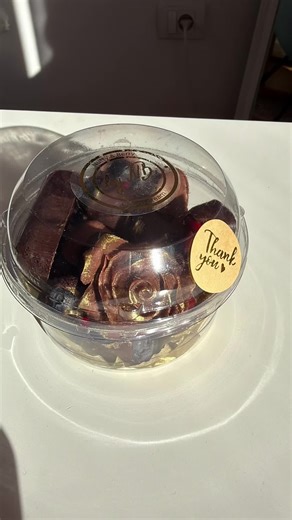 Choco-berry bars in a cup