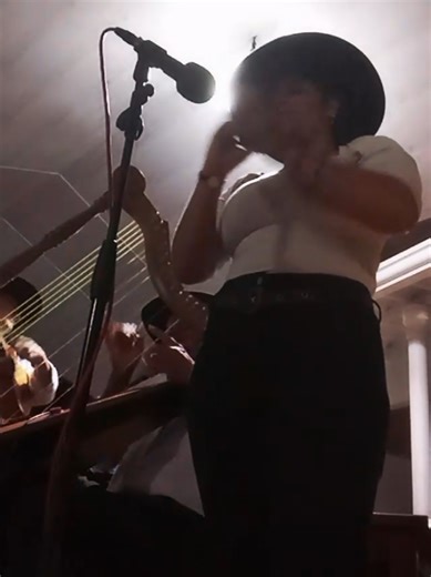 Videos de Erika Lopez (@erikalopezl) con “sonido original - Erika Lopez”