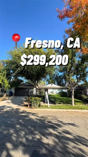 Matthew Morales on Instagram: "👇Comment “RICHERT” for more info! Welcome to this spacious 3-bedroom, 2-bath home offering nearly 1,500 sq. ft. of living space on a 6,000 sq. ft. lot in a well-established Fresno neighborhood within the Central Unified School District. The home’s traditional brick and siding exterior adds timeless charm, complemented by mature surroundings and a peaceful residential feel.🏡 Inside, you’ll find a comfortable floor plan featuring a cozy open-hearth fireplace and a