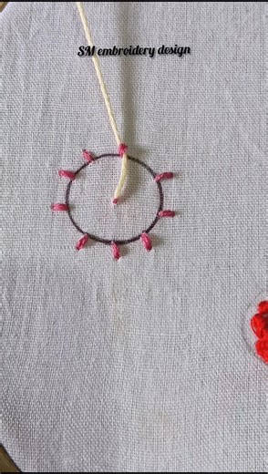 Very Easy Daisy Flower Embroidery Designs #shorts #trending #embroidery #viral #short #stitch