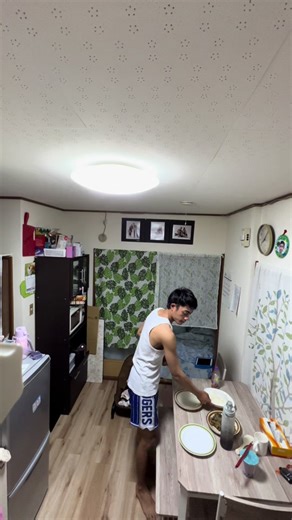 A Day in the Life of Japanese Workers with Georgia Coffee