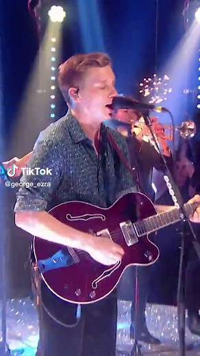 George Ezra Performs 'Paradise' on Top Of The Pops New Year's Edition