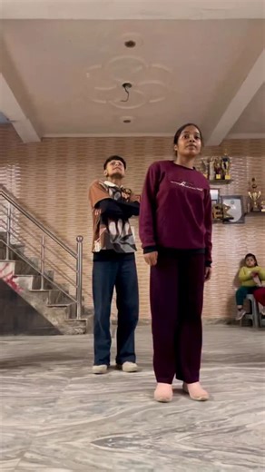 C D A studio on Instagram: "Jatti Nachdi patola Banke 😍❤️…. #dance#trend#viral#follow#viral"