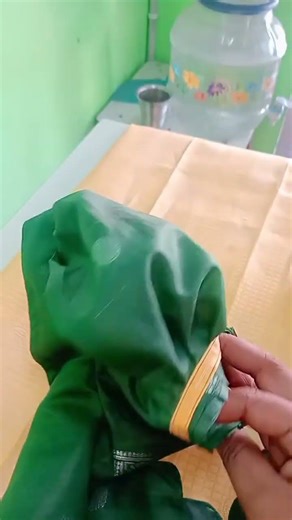 Trending Blouse Design #aariwork #trending #blouse #design #designerblouse