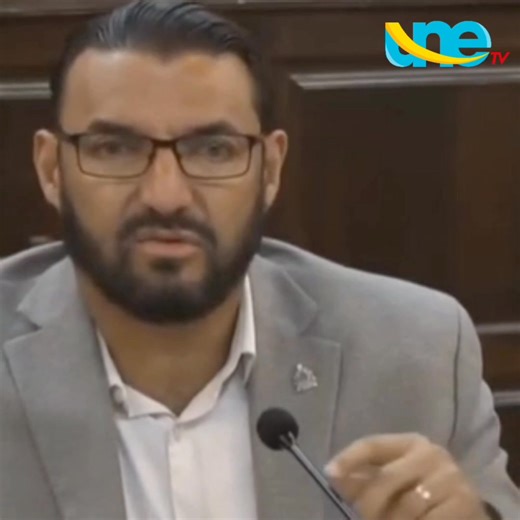 4.3K views · 121 reactions | #Político | El vicepresidente del Congreso Nacional, Rasel Tomé, recordó que la Constitución establece claramente los períodos de trabajo del Poder Legislativo, por lo que no existe justificación legal para convocatorias fuera de ese marco. Tomé enfatizó que cualquier intento de extender o manipular el período legislativo representa una violación directa a la Constitución. | UNE TV | Facebook