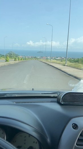 5.8K views · 204 reactions | I am here in limbe , the southwest region of Cameroon. You can see how the town is well constructed. Cameroun is one of the few countries in Africa that has so many well built cities #pidginenglish #Cameroun #PararanMockNews #Nigerians #ghanaians | Papa Cameroun | Facebook