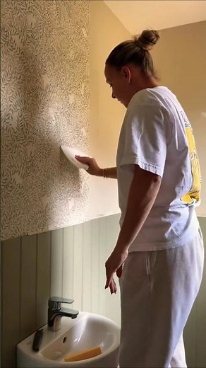 Minimalist Bathroom Wall Design Ideas for a Clean and Modern Look #diy #interiordesign