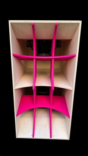 HSR | STHSR218 – Double 18” Tapped Horn 36 Hz à -3 dB. 3200 W RMS par caisson. 151 dB RMS en stack de 6. 864 litres dédiés à l’infra. Le détail... | Instagram