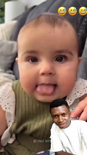 4.9K views · 80 reactions | I promise you that you can't stop laughing after watching this video 藍藍 #funnymoments | Mrchucklechronicles | Facebook