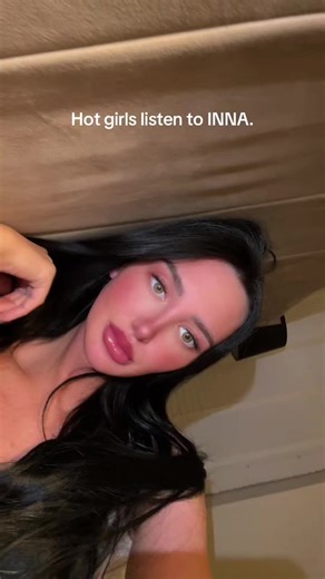 Hot Girls Listen to INNA - 200s Nostalgia