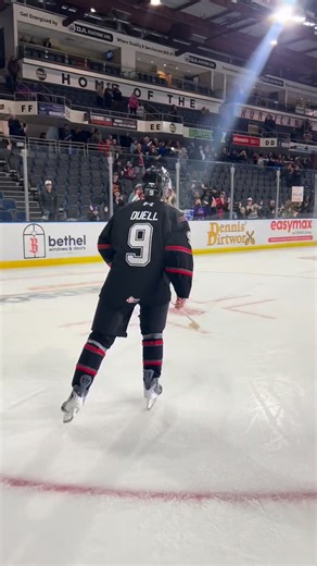 Lethbridge Hurricanes on Instagram: "1st ⭐️ #9 Kade Duell (🚨2, 🍎1) 2nd ⭐️ #22 Hudson Kibblewhite (🚨1, 🍎2) 3rd ⭐️ #11 Luke Cozens (🚨1, 🍎3)"