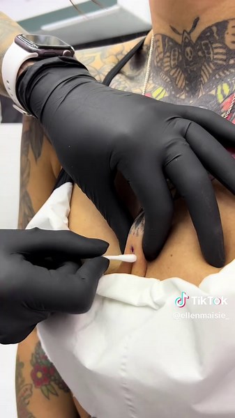 This chest dermal is ✨EVERYTHING✨ the placement, the tattoo, the DERMAL😍 @Undergroundtattoos Watford #chestdermal #dermal #microdermal #chestpiercing #piercing #piercer #professionalpiercing #londonpiercing #bodypiercing #piercingaddict #piercingideas