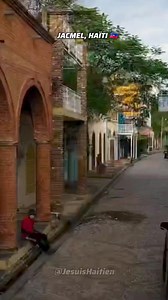 6.4K views · 131 reactions |  #HAITI  #JACMEL est en train de devenir l'une des villes touristiques phare de la Caraïbe et est surnommée "ville créative". La température est tropicale, favorable toute l'année pour les touristes. Le bord de mer, les plages de Jacmel en font la 1ère ville touristique d'Haïti. #Haiti #jesuishaitien #jacmelhaiti #Jacmel #Jsuishaitienht #fypシviralシ2024  | Je suis Haitien | Facebook