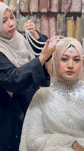 5M views · 62K reactions | A new era of elegance-where sculptural draping meets intuitive styling.Fabric wraps and flows with intent,forming a canvas for statement jewels that don’t just accessorize but complete the narrative 懶 Nermeen Ahmed #reelschallengereelschallenge #fypchallenge #viralchallenge #draping #styling #blouse #wedding #reelsfacebook | Drape & Design by Aliya | Facebook