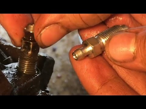 installing brake bleeding nipples CAN BE EASY (replacing early) caliper or cylinder￼