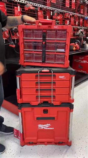 PACKOUT™ Tilt Bin Organizer Ten slide-out bins (2 big, 8 small) that stack, hang, and lock up like a vault. Built tough with a 40 lbs capacity and impact-resistant body. #PackoutStrong #CFtools #JobsiteOrganized #MilwaukeeTools | Construction Fasteners and Tools Ltd.
