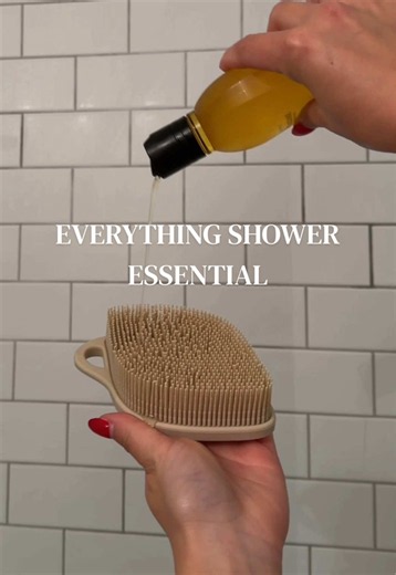 cozy everything showers are good for the soul 🙂‍↔️⭐️🫧💛 @LOCCITANE #loccitanepartner