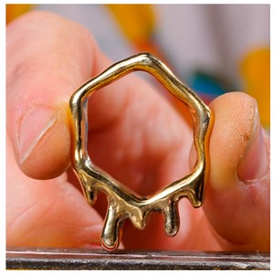 715K views · 898 reactions | Easy way to make a phone case | 5-Minute Recycle | Facebook