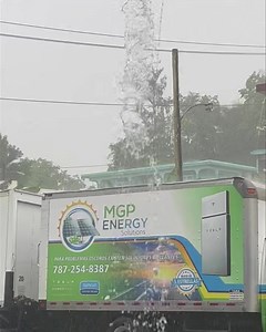 220 reactions · 19 shares | Que este aguacero y ningún aguacero de Mayo ni la temporada de Huracanes  te dejen sin luz  Vive tranquilo y confía en los expertos en energía solar ☀️ Los que te darán un servicio 5 estrellas ⭐️ ⭐️⭐️⭐️⭐️ como usted se lo merece 朗 Escriba inbox  para enviarle un mensaje privado con las ofertas para este mes. “Para problemas oscuros tenemos soluciones brillantes” #servicio5estrellas | MGP Energy Solutions | Facebook