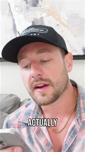 Dating app tips: Don't over-communicate! Mystery is key. Women want options, or the *perception* of options. #DatingTips #ForTheBoys #RelationshipAdvice #CommunicationSkills