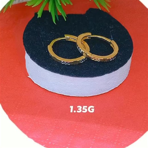 ✨ "Shine different ✨ #100%RealGold" 🔥 "Gold drip, no slip 🔥" 👑 "Main character vibes 👑" 💎 "Legit flex only 💎 #GoldGlow" ⚡ "Aura unlocked ⚡" 👀 "All eyes on me 👀 #GenZShine" ✨ "Glow that lasts forever ✨ #RealGold" 🔥 "No fake flex, just gold 🔥" | Gold Z jewelry