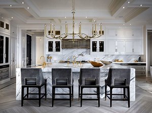 6 Dazzling Centerpiece Chandeliers