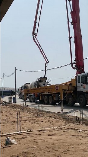 Massive Concrete Pour: Concrete Pump & Mixer Truck Setup Guide